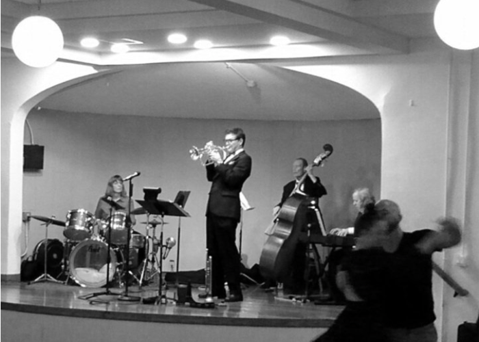 Intercollegiate-CMDance-2025-CrystalSwingBand